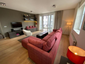 Edward Hopper Suite, Duinhof 3-9-7, spacious apartment near the beach with sunny balcony